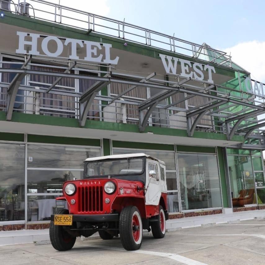 Hotel West California Puerto Espejo Buitenkant foto