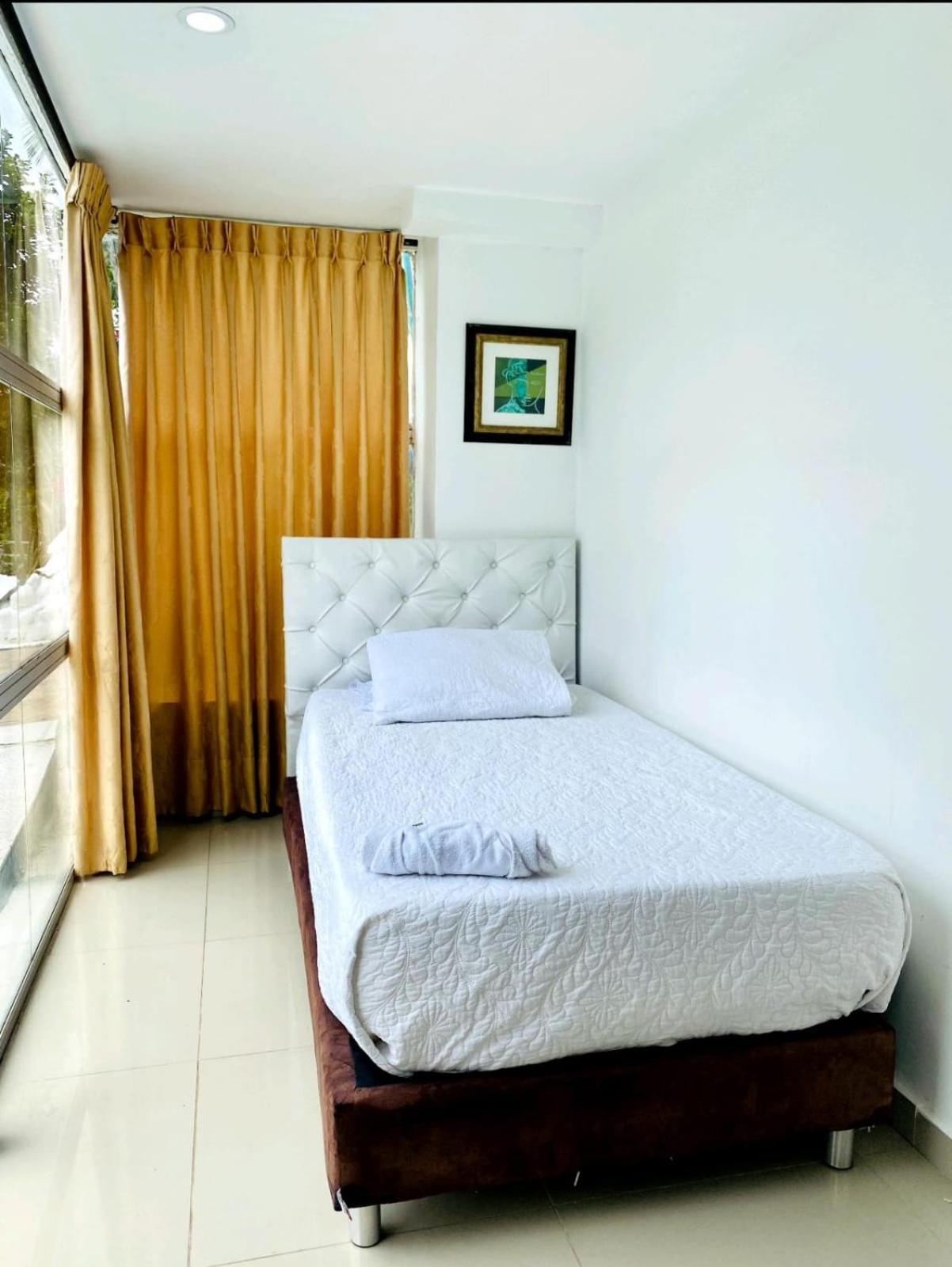 Hotel West California Puerto Espejo Buitenkant foto